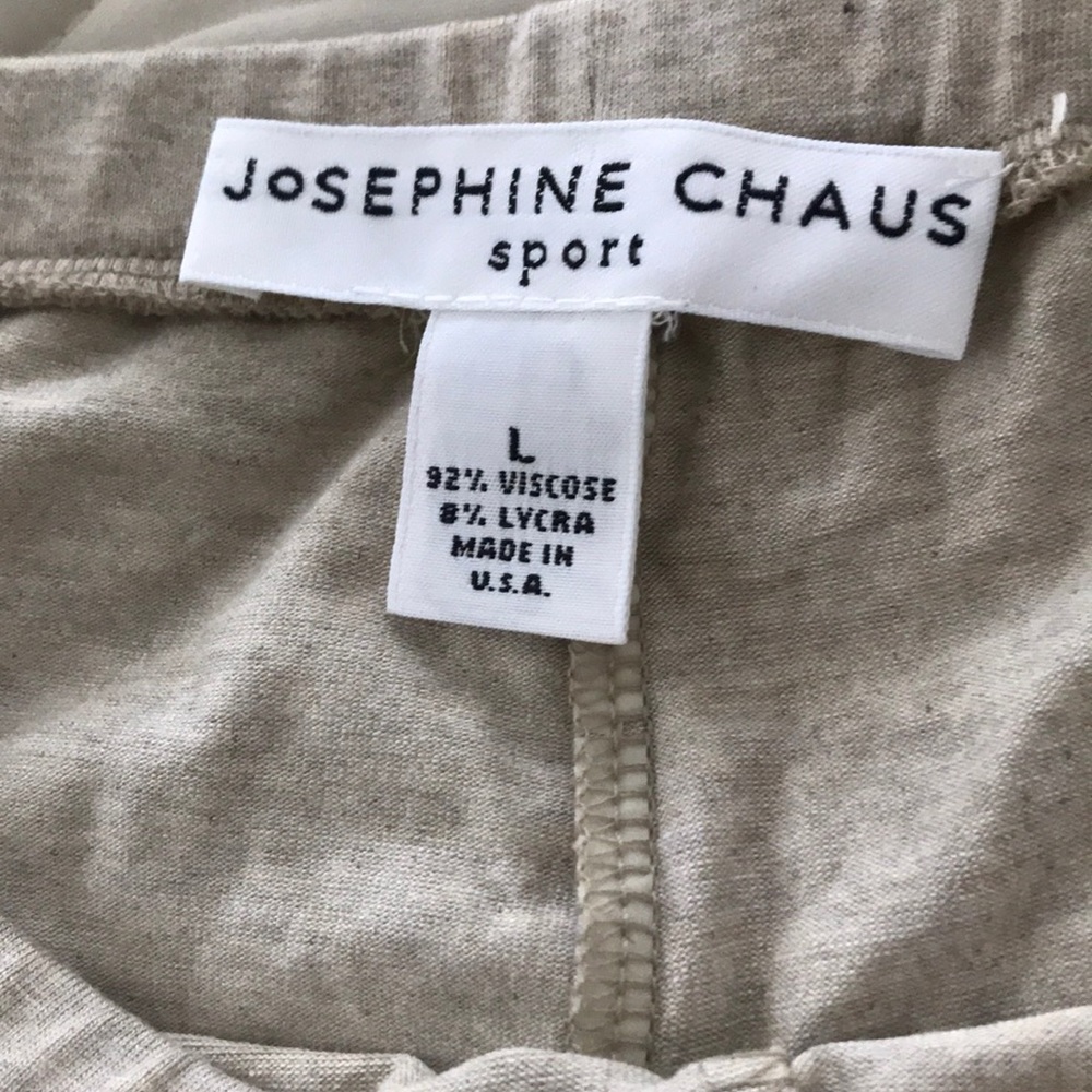 Josephine Chaus stretch pants. Large - Picture 2 of 5